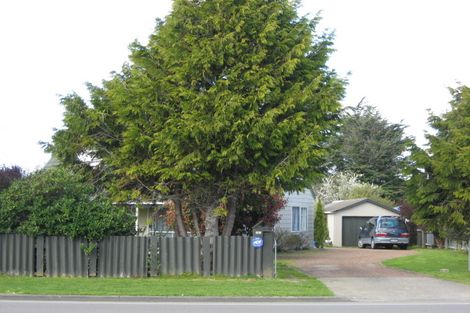 Photo of property in 178 Bridge Street, Bulls, 4818