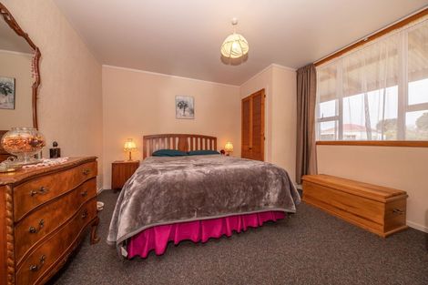 Photo of property in 34 Queen Street, Westport, 7825