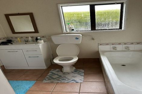 Photo of property in 302 Princes Street, Strathern, Invercargill, 9812