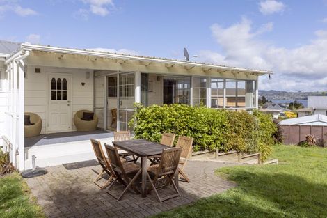 Photo of property in 17 Saint James Street, Richmond Heights, Taupo, 3330