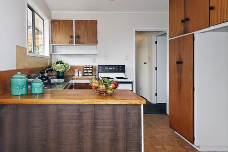 Photo of property in 1/81a Flanshaw Road, Te Atatu South, Auckland, 0610