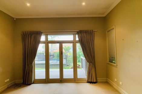 Photo of property in 60 Ladies Mile, Remuera, Auckland, 1050