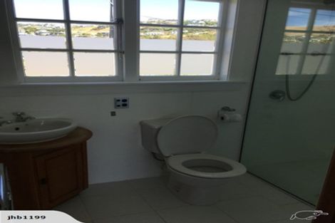 Photo of property in 81 Main Road, Redcliffs, Christchurch, 8081