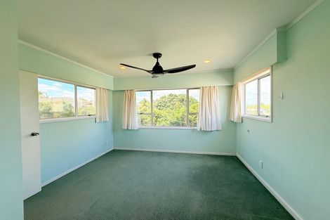 Photo of property in 1 Anakiwa Place, Milford, Auckland, 0620