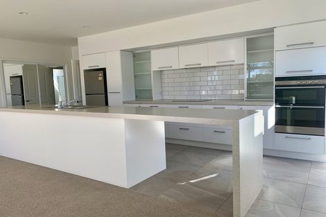 Photo of property in 323 Cambridge Terrace, Christchurch Central, Christchurch, 8013