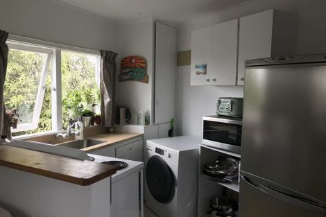 Photo of property in 17 Edgeworth Road, Glenfield, Auckland, 0629