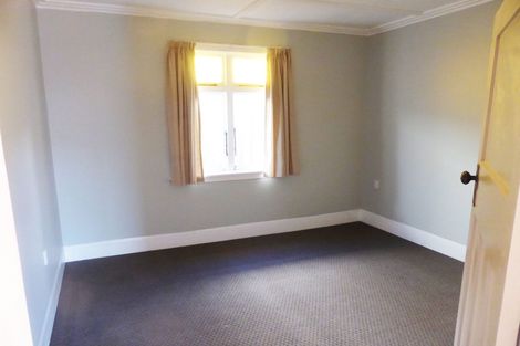 Photo of property in 57 Belt Road, New Plymouth, 4310