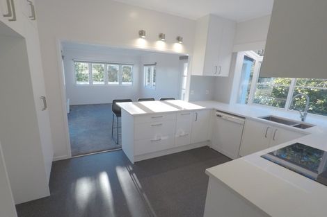 Photo of property in 374 Upper Harbour Drive, Greenhithe, Auckland, 0632