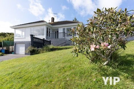 Photo of property in 15 Hollies Crescent, Johnsonville, Wellington, 6037