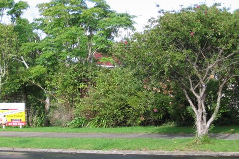 Photo of property in 20 Regia Close, Half Moon Bay, Auckland, 2012