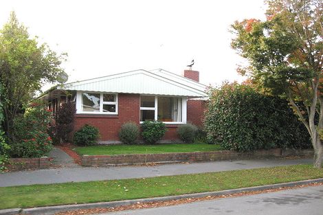 Photo of property in 16a Newbridge Place, Ilam, Christchurch, 8041