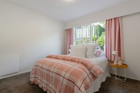 Photo of property in 7 Chisbury Street, Churton Park, Wellington, 6037