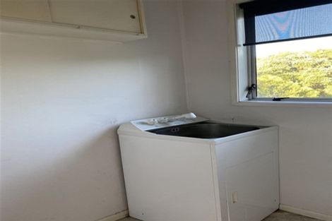 Photo of property in 10 Everglade Drive, Goodwood Heights, Auckland, 2105