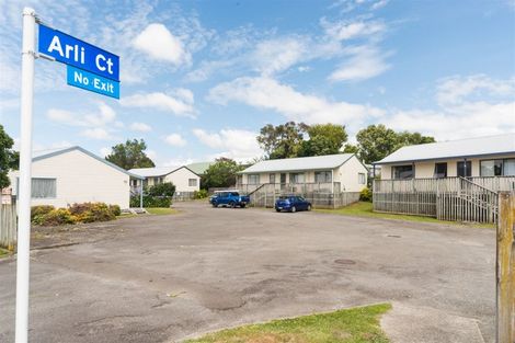 Photo of property in 1-6 Arli Court, Hokowhitu, Palmerston North, 4410