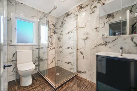 Photo of property in 47 Rollerson Street, Papakura, 2110