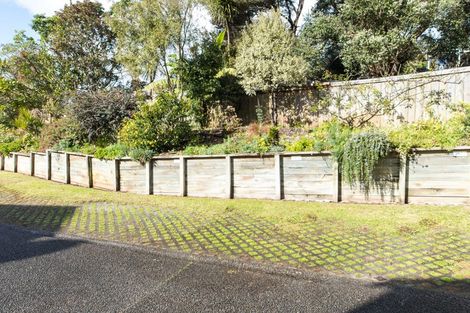 Photo of property in 2/12 Herons Way, Northcote, Auckland, 0627