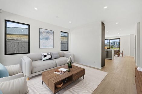 Photo of property in 116 Pepene Avenue, Takanini, Auckland, 2112