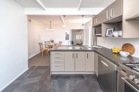 Photo of property in 56 Exeter Crescent, Springvale, Whanganui, 4501