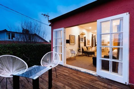 Photo of property in 21 Crosby Street, Mornington, Dunedin, 9011