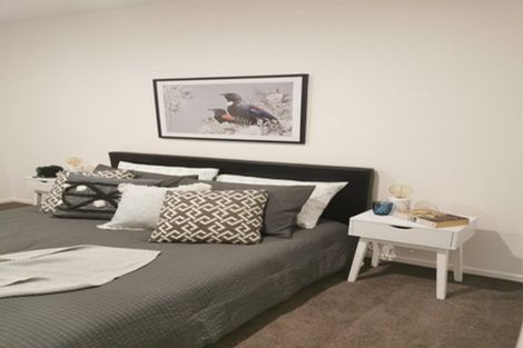 Photo of property in 206/9 East Street, Papakura, 2110