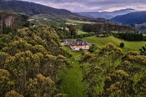 Photo of property in 92 Kaitawa Road, Hautere, Otaki, 5582