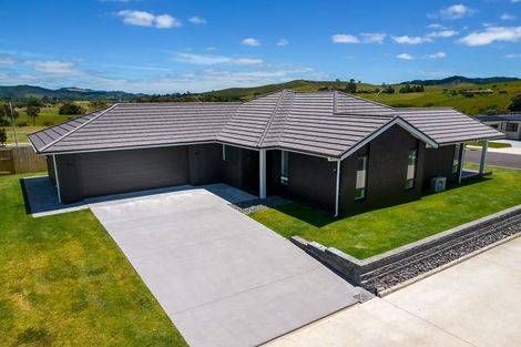 Photo of property in 45 Admiralty Drive, Haruru, 0204