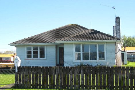 Photo of property in 18 Taniwharau Street, Huntly, 3700