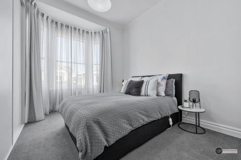 Photo of property in 19 Beach Street, Petone, Lower Hutt, 5012