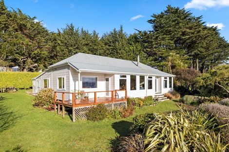 Photo of property in 195 Heyward Point Road, Heyward Point, Port Chalmers, 9081