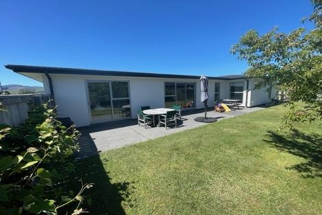 Photo of property in 14 Maka Lane, Halswell, Christchurch, 8025