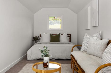 Photo of property in 5 Te Roera Drive, Taradale, Napier, 4112