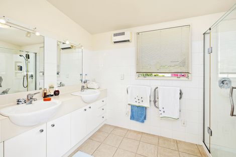 Photo of property in 54 Riverview Road, Kerikeri, 0230