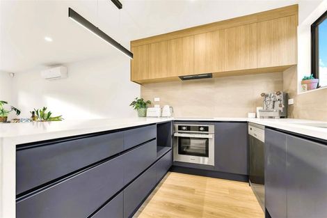 Photo of property in 16b Bellringer Road, Massey, Auckland, 0614