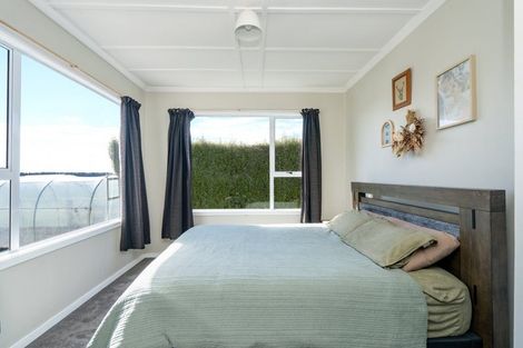 Photo of property in 460 Tiwai Road, Awarua Plains, Invercargill, 9877