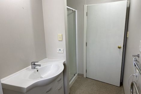 Photo of property in 292a Wainoni Road, Avondale, Christchurch, 8061