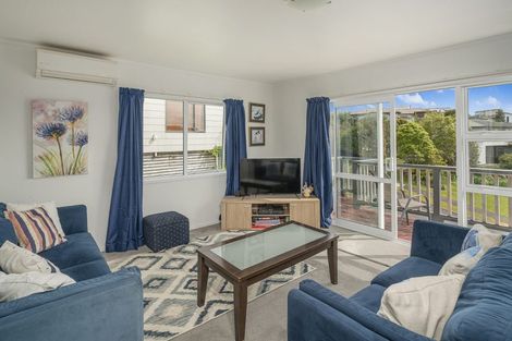 Photo of property in 66 Windsor Drive, Tairua, 3508
