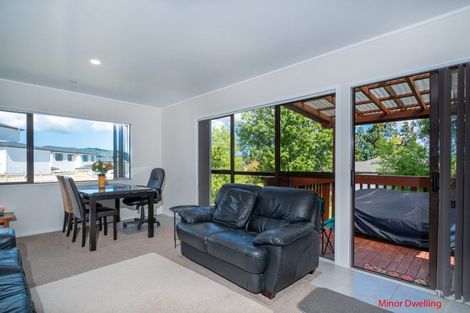 Photo of property in 63 Hetherington Road, Ranui, Auckland, 0612