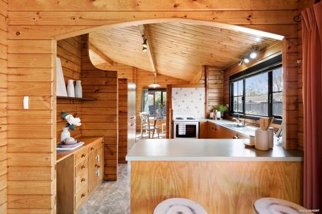 Photo of property in 123 Botany Road, Botany Downs, Auckland, 2010