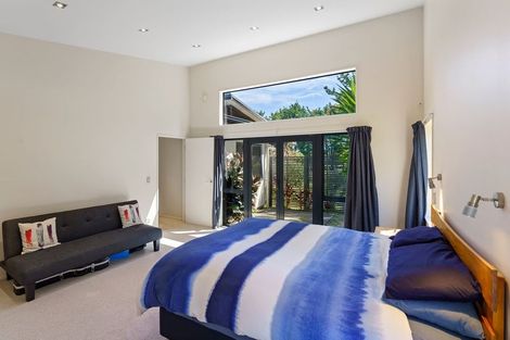 Photo of property in 24 Raukawa Road, Peka Peka, Waikanae, 5391