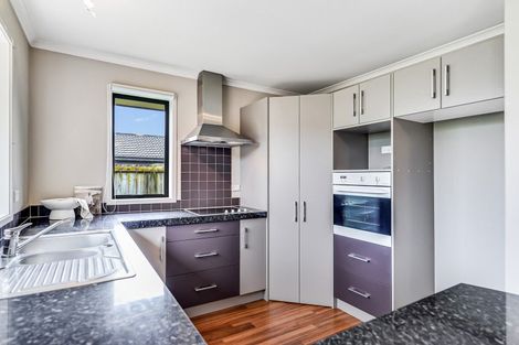 Photo of property in 8 Miers Glade, Rototuna North, Hamilton, 3210