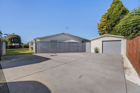 Photo of property in 427 Otumoetai Road, Otumoetai, Tauranga, 3110