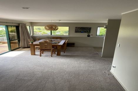 Photo of property in 16 Kassa Rise, Helensville, 0800