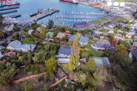 Photo of property in 6 Dudley Road, Lyttelton, 8082