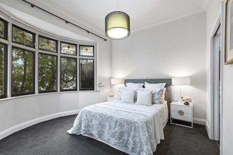 Photo of property in 26 Hawker Street, Mount Victoria, Wellington, 6011