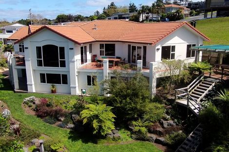 Photo of property in 24 Brampton Road, Snells Beach, 0920