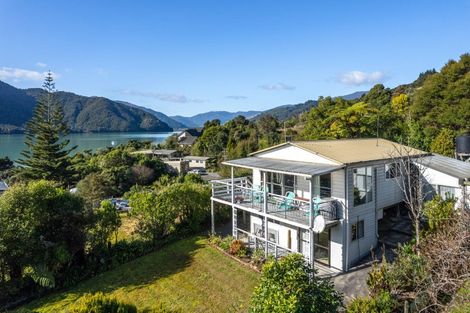 Photo of property in 659 Queen Charlotte Drive, Havelock, Picton, 7281