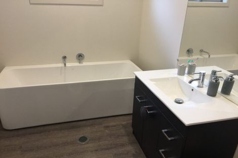 Photo of property in 30 Headley Drive, Lower Shotover, Queenstown, 9304