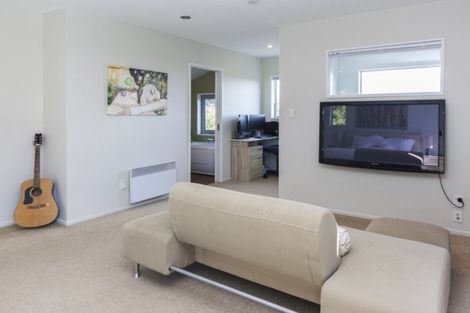 Photo of property in 13 Roseneath Place, Cashmere, Christchurch, 8022