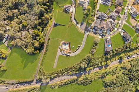 Photo of property in 40 Henriette Place, Totara Park, Auckland, 2105