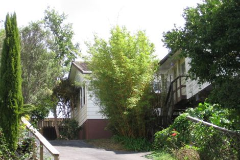 Photo of property in 1/24 Gazelle Avenue, Beach Haven, Auckland, 0626